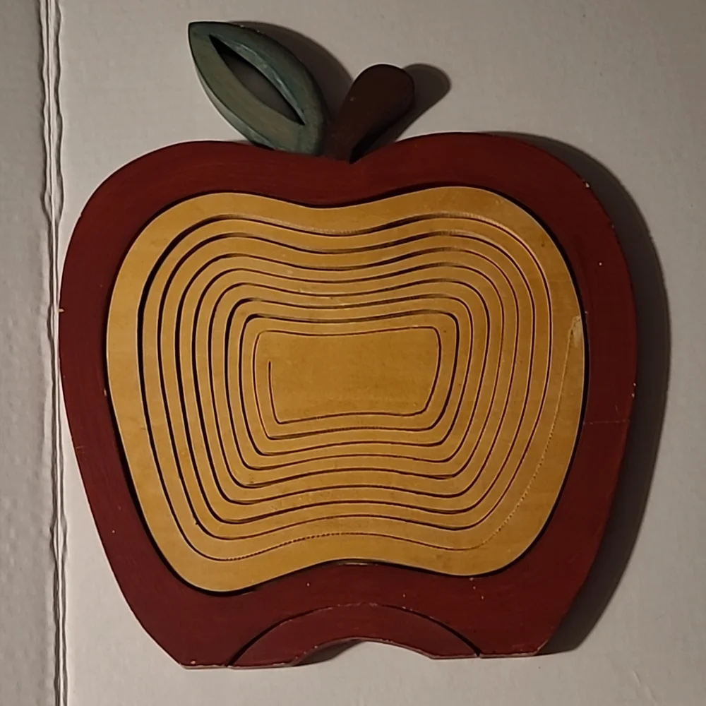 Large Wooden Apple Shaped Basket Trivet Hot Plate Kitchen Decor